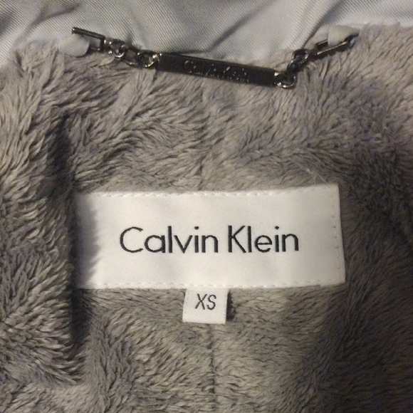 Calvin Klein Light Gray Hooded Puffer Jacket​ - Picture 2 of 7